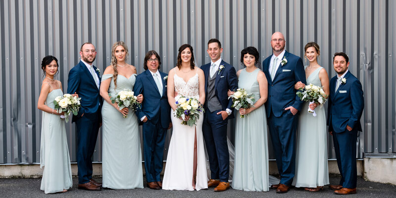 bridal party reading photography