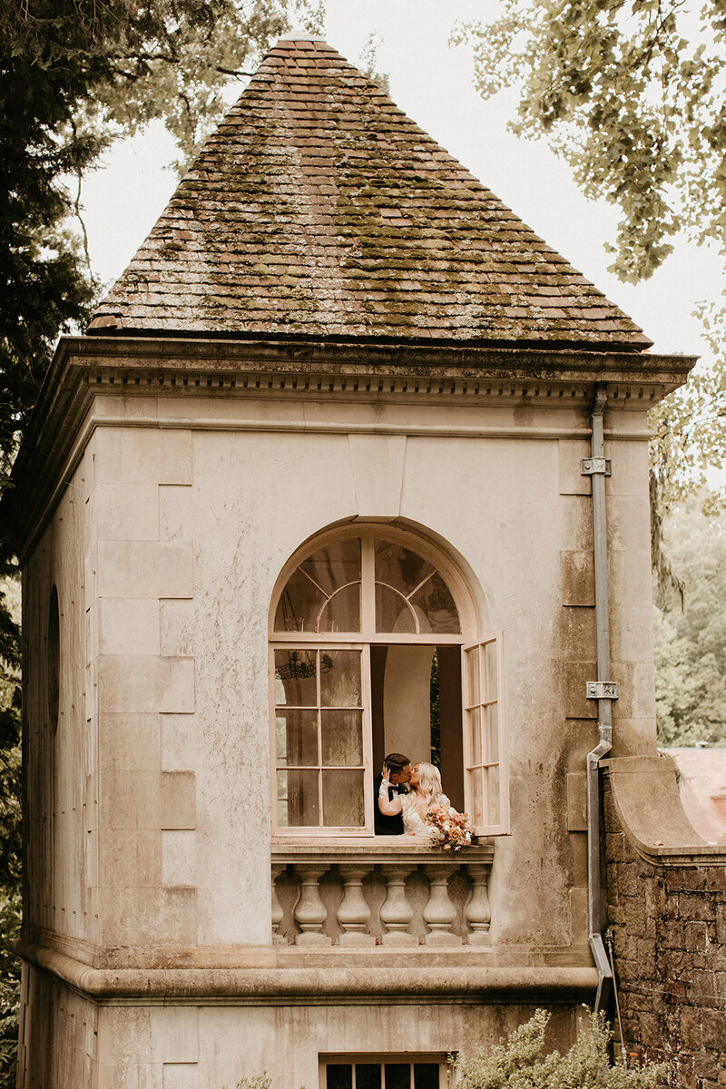 155_Avery_Alec_Wedding_8.21.21-600