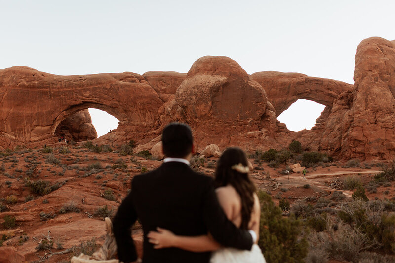 How to elope in moab, and how to plan your moab elopement for 2024
