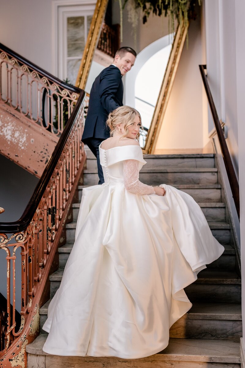 elegant-winter-church-wedding-in-bethesda-maryland-00018