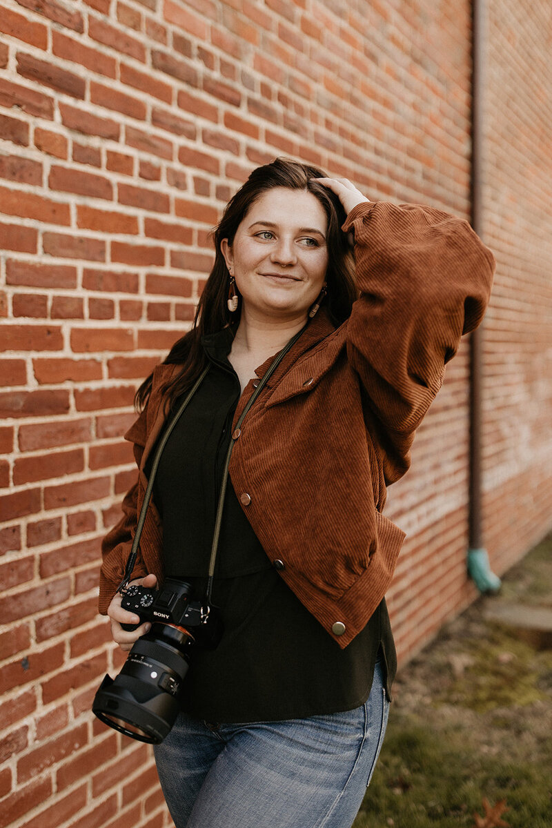 Kayla_Lavallee_Headshots_3.22.22-13