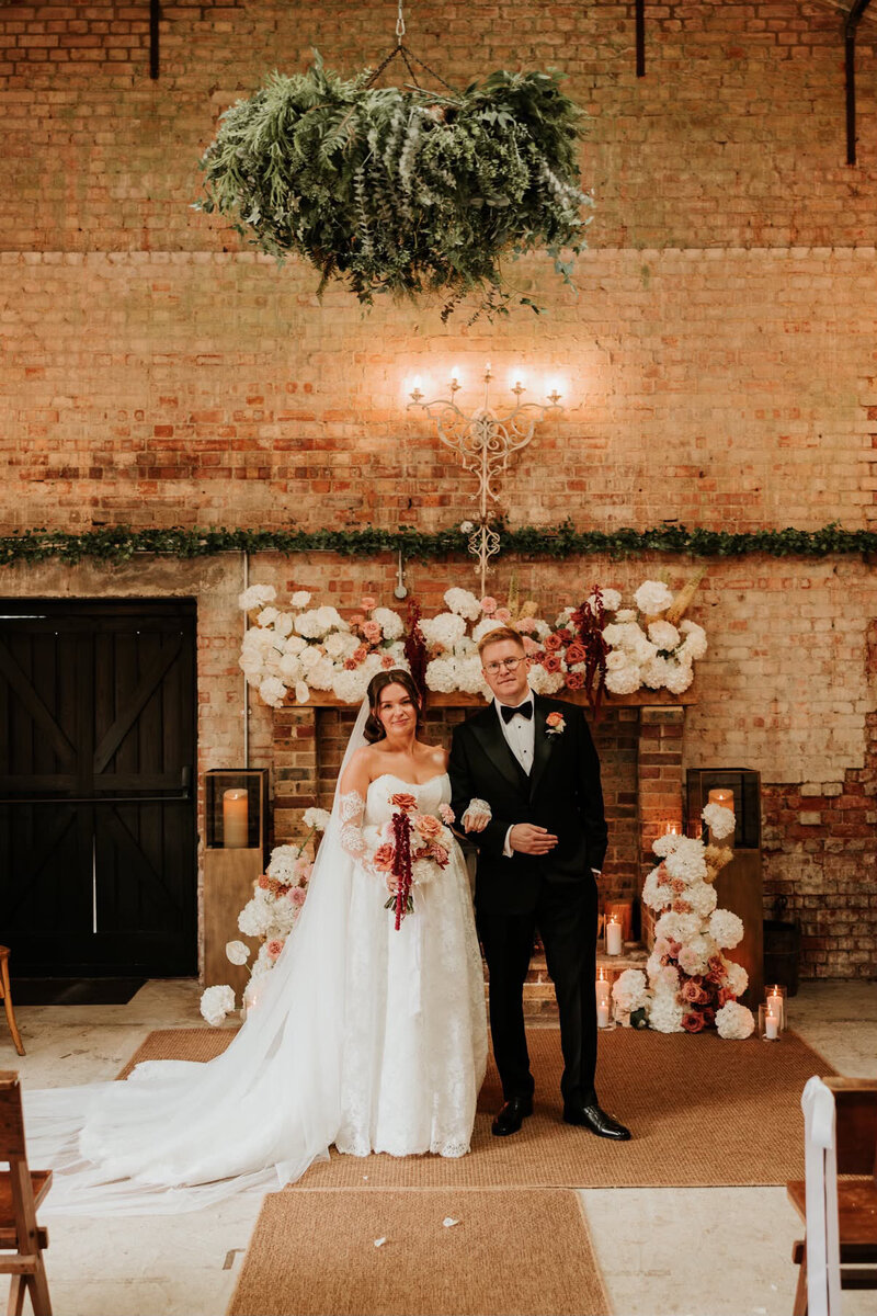 Botley Hill Barn wedding florist (12)