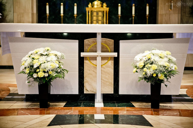 Saint-Thomas-More-Catholic-Church-Wedding-Ceremony-Site-in-Denver