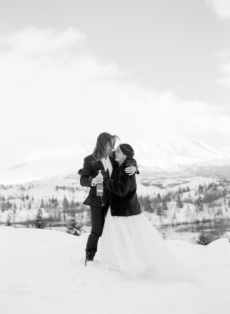 Stephanie and Trevor - Mount St Helens Elopement - Kerry Jeanne Photography (175)