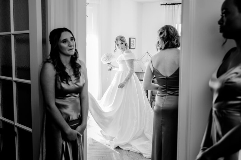 elegant-winter-church-wedding-in-bethesda-maryland-00007