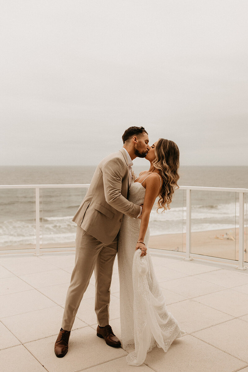 Hannah_Andrew_Wedding_Blog_6.12.21-00114