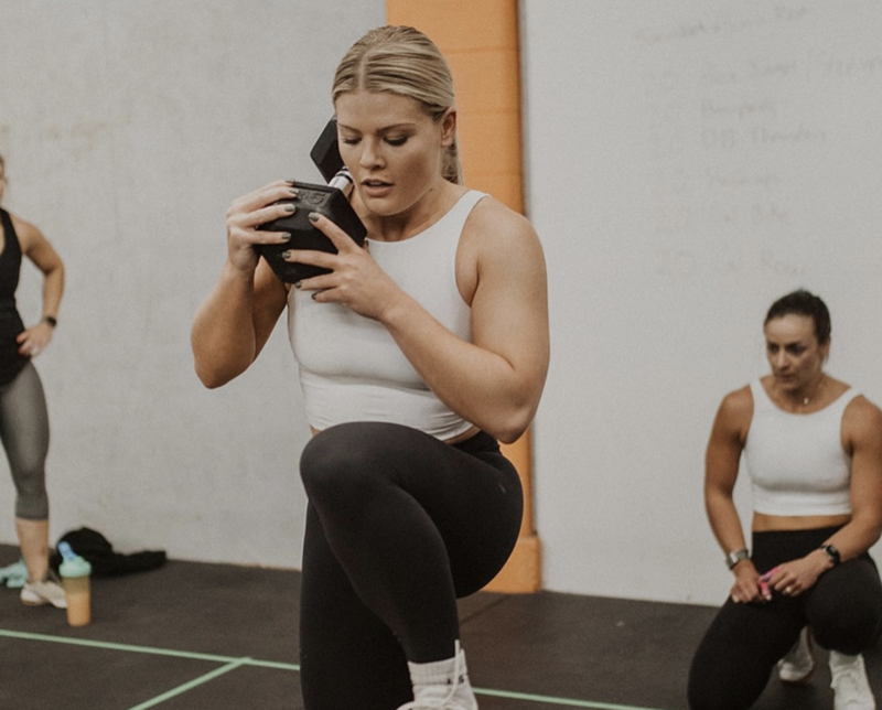 Trainer looking to the middle distance