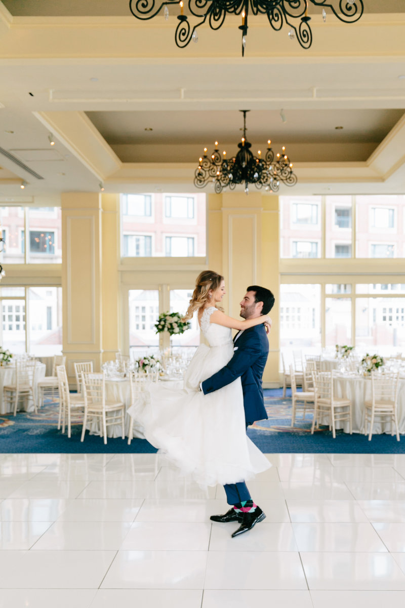 2018-september2-boston-harbor-hotel-massachusetts-wedding-photography1017