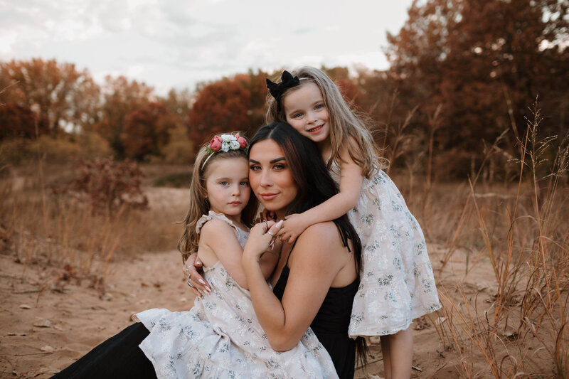 family photos with mom and daughters captured by a montana photographer