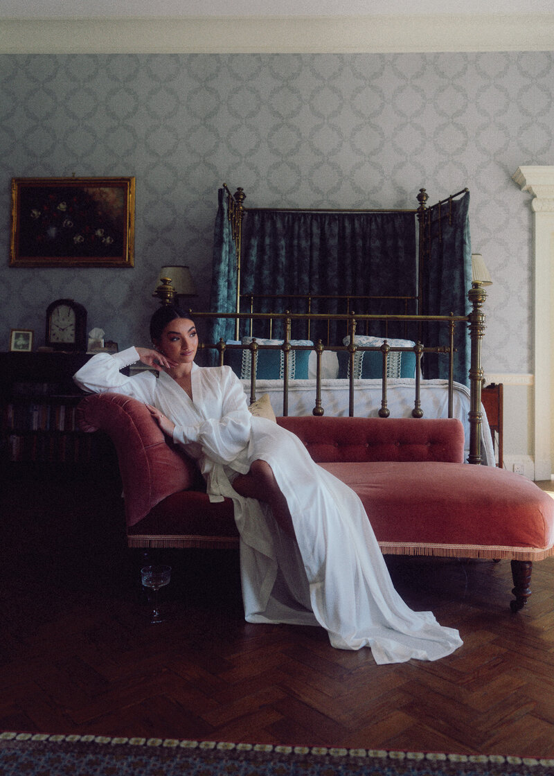 pylewell-park-wedding-bridal-party-portraits-cinematic-style-134