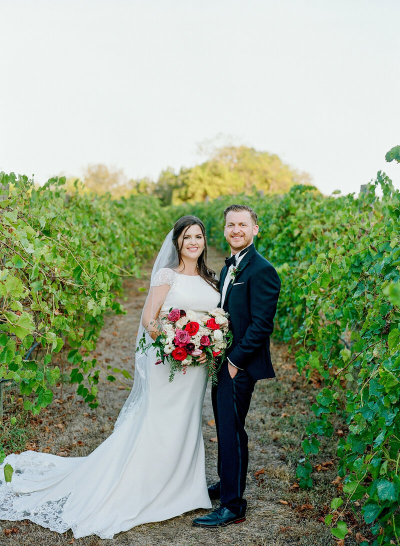 stephanie-aaron-wedding-vineyards-at-chappell-lodge-114