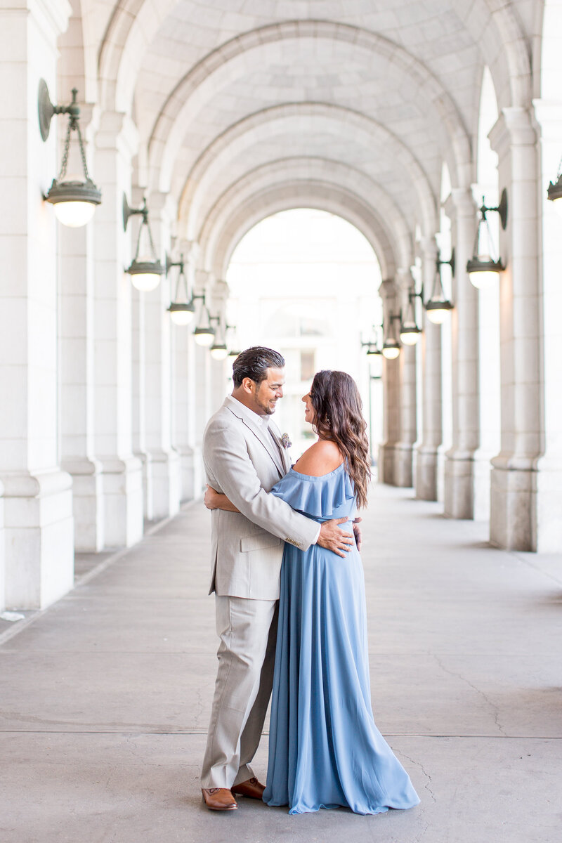 Union Station Engagment Session by DC Wedding Photographer Taylor Rose Photography-2