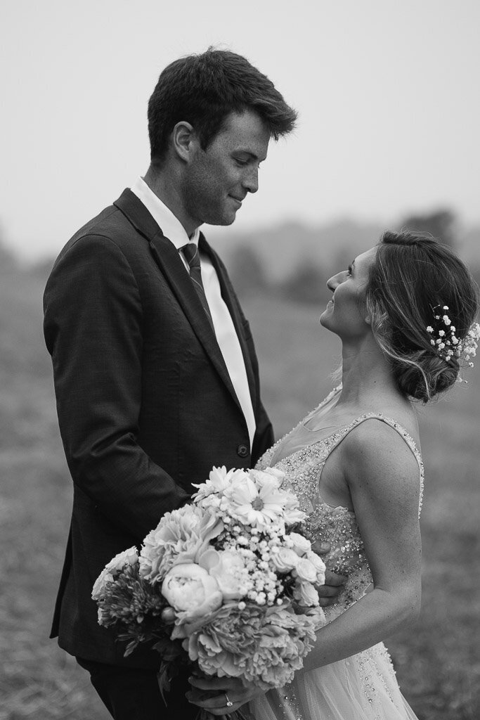 COUPLE-ELOPING-IN-WOODSTOCK-VERMONT