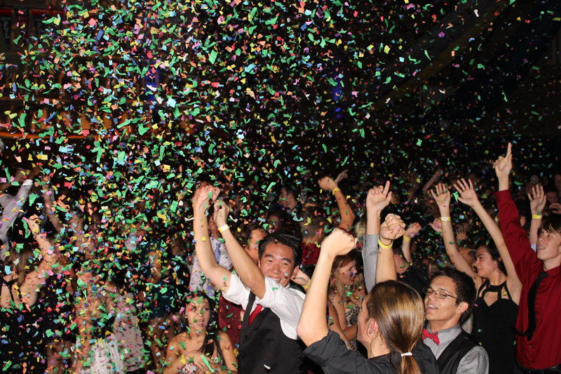 We love confetti at school dances!