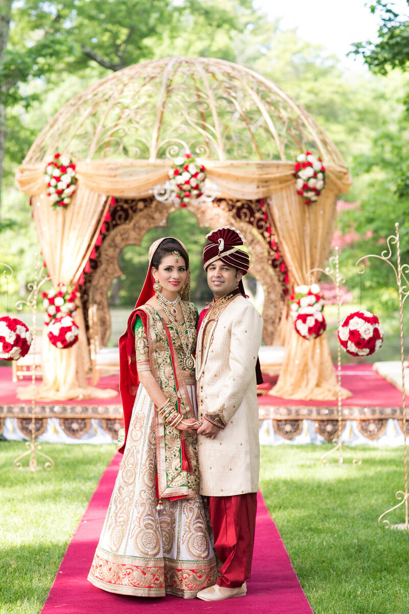 indian-hindu-pleasantdale-chateau-weddings-photography-by-images-by-berit-1382