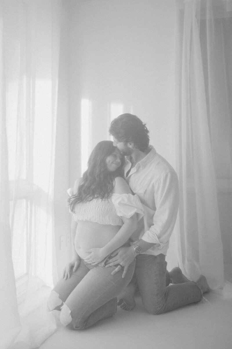 liv-kyle-maternity-session-taylorraephotofilm-60