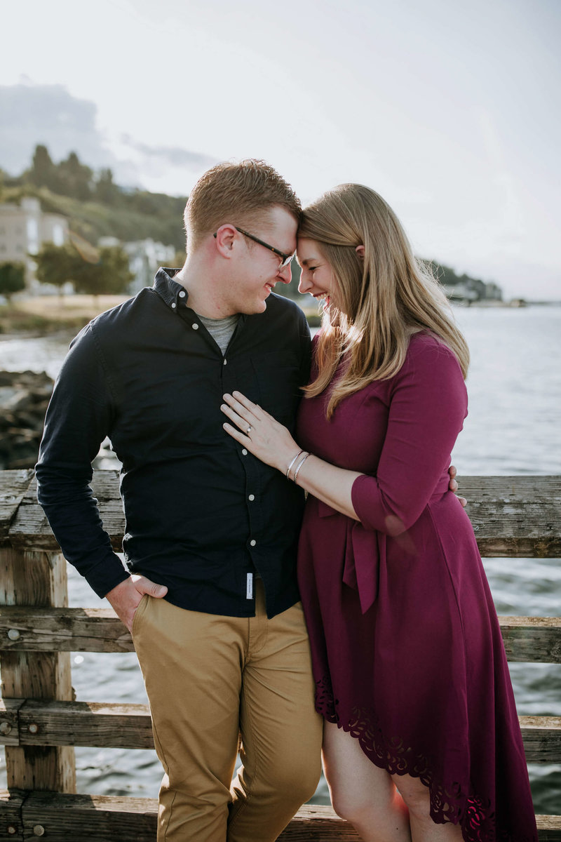 Alki-Beach-and-Lincoln-Park-Sunset-Engagement-Seattle-Melissa+Michael_7
