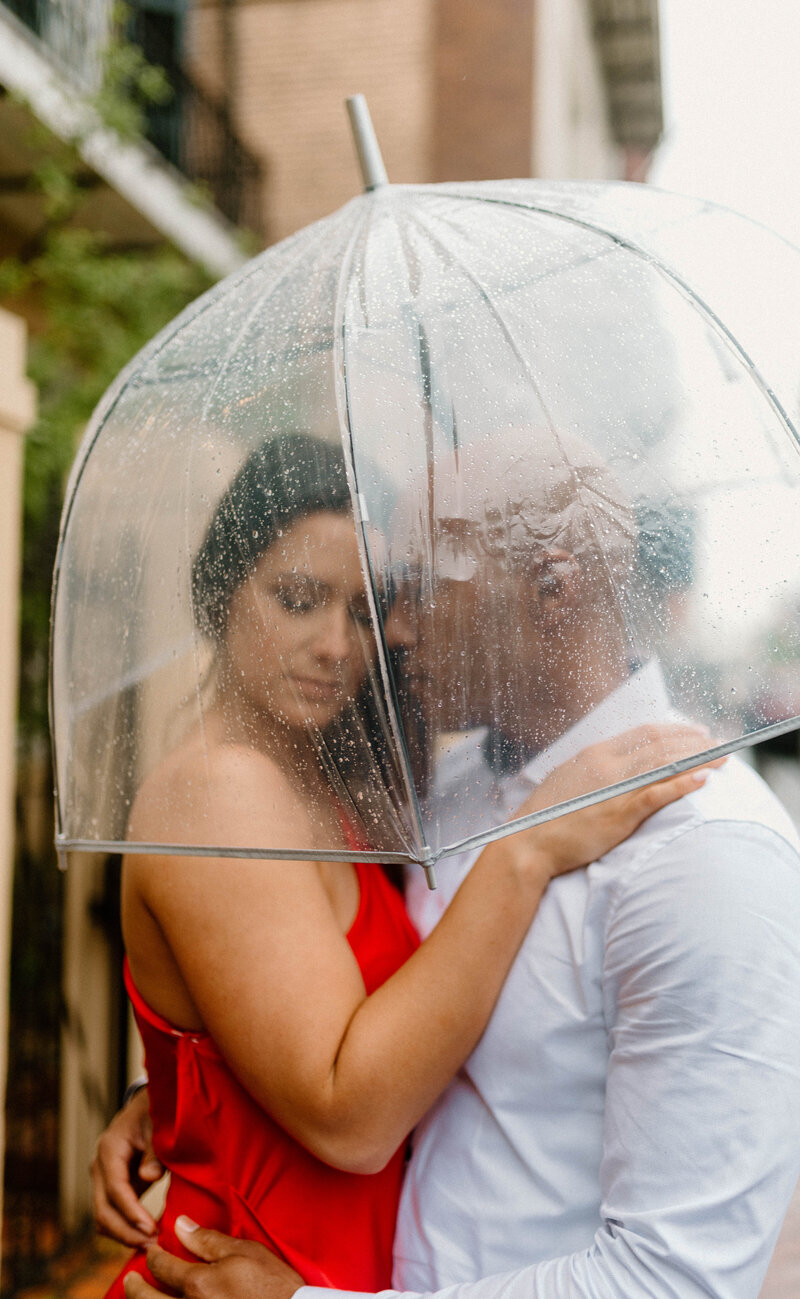 Charleston wedding, groom kissing bride on forehead