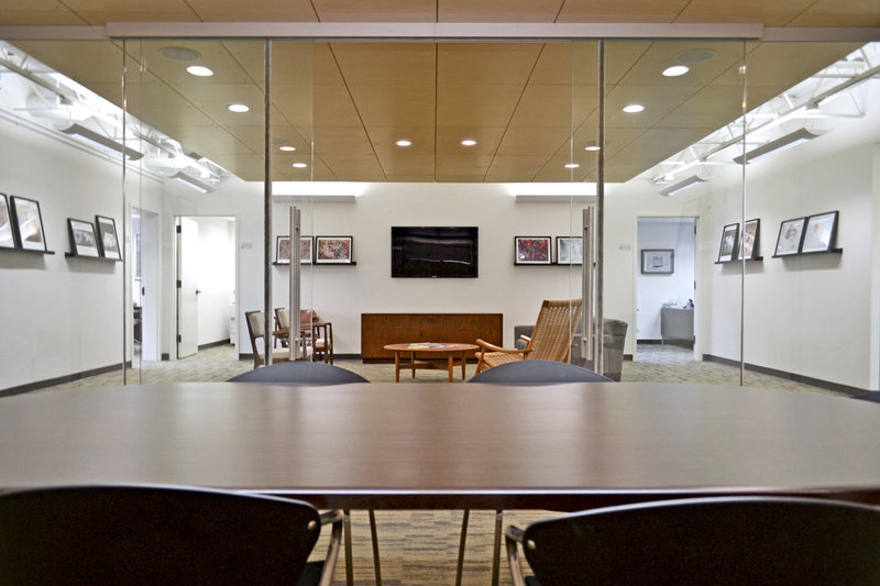 Crescent-Building-Conference-Room-Interior
