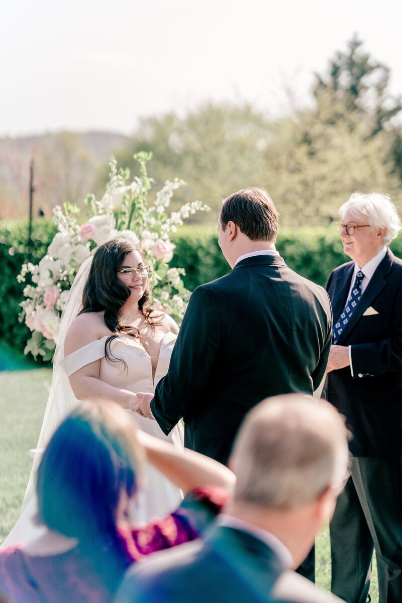 intimate-fine-dining-wedding-in-washington-virginia-00006