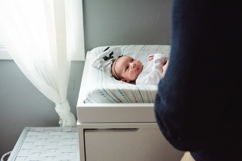 In-home newborn photography Edmonton-18