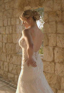bride turning around