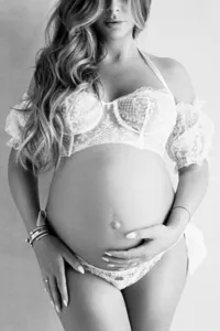 Miami-and-Atlanta-Maternity-Photographer-Melissa-and-Lynne- Gretchen-Clark-5
