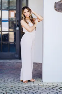 Jacksonville-Florida-senior-pictures-san marco-bartram-trail-21