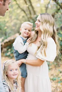 studio-dukesa-hannah-mann-fine-art-motherhood-film-photography-showit-design-partner-1