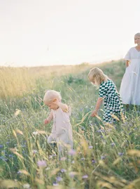 studio-dukesa-hannah-mann-fine-art-motherhood-film-photography-showit-design-partner-135