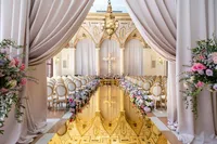 the-breakers-wedding-gold-decor