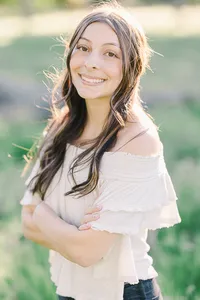 Ella - Senior-1