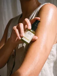 everyday-body-oil-2-oz-2674784 (1)
