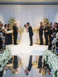 Wedding ceremony at The Joule Hotel Dallas Texas — Stephanie Michelle Photography