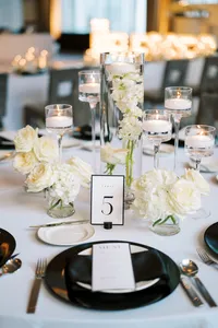 Wedding floral arrangements at The Thompson Hotel Dallas — luxury wedding design