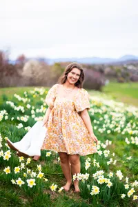Makena Daffodil Pictures (73)