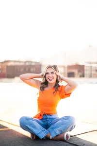 Emma Yates Senior Portraits 108