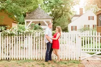 Colonial Williamsburg Engagement Photos