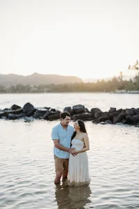 maternity photos in kapaa wailua hilton kauai-138