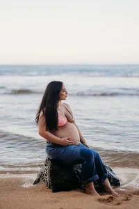 Maternity Photos at Cannons Beach Haena Kauai-16