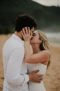 surprise proposal at tunnels beach kauai-34