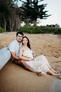 maternity photos in kapaa wailua hilton kauai-113