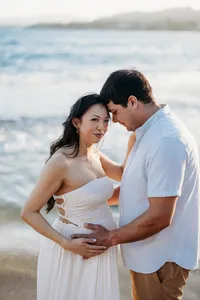 maternity photos in kapaa wailua hilton kauai-128
