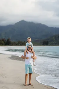 Sunset Splash Session Hanalei Bay Kauai Family Photographer-6