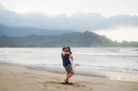 couples shoot in hanalei-13
