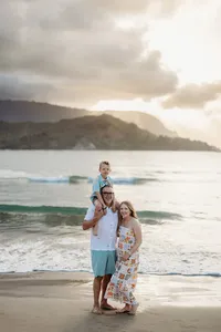 Sunset Splash Session Hanalei Bay Kauai Family Photographer-7