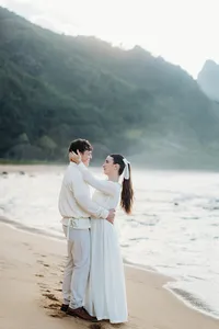 hanea beach couples shoot engagement modest orthodox-9