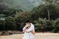 surprise proposal at tunnels beach kauai-5