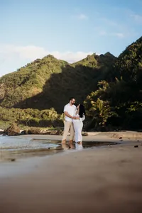 Maternity Photos at Cannons Beach Haena Kauai-4
