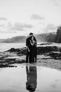 couples engagement photographer secret beach kauai-11
